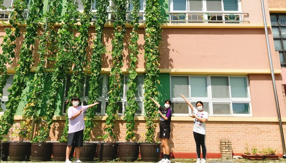 곽종훈 교사가 지도하는 벽방초 GCO 환경동아리는 교내 생태환경을 활용, 어린이 환경운동가의 삶을 실천하고 있다.