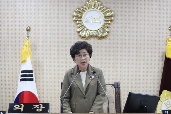 통영시의회(의장 김미옥)가 지난 1일부터 18일까지 18일간의 제226회 통영시의회 임시회 일정을 마치고 폐회했다.