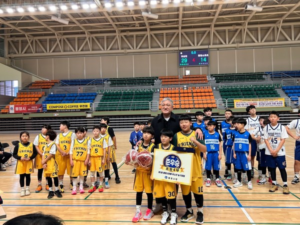 통영시가 지난 2~4일 3일간 ‘제3회 통영시장배 전국 유소년 농구대회’를 개최, 성료했다.